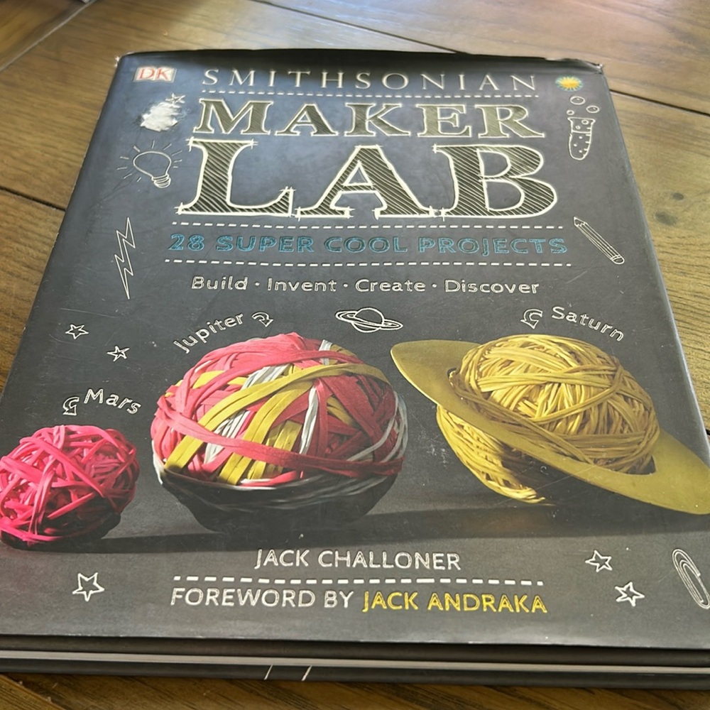 Smithsonian maker lab project book